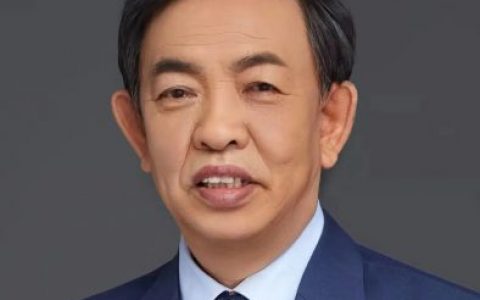 中国牙病防治基金会理事长葛立宏致辞