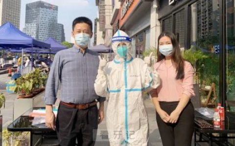 **2小时150人支援海珠区开展全员核酸检测