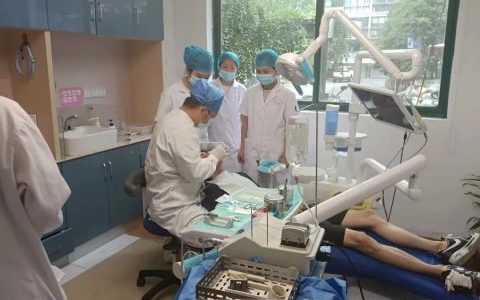 宁波慈溪方淑霞口腔啄木鸟超声骨刀实操手术沙龙