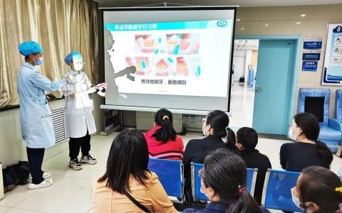 宝鸡**医院开展关爱青少年口腔健康科普讲座