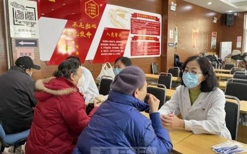 天津****医院牙周科开展口腔宣教义诊活动