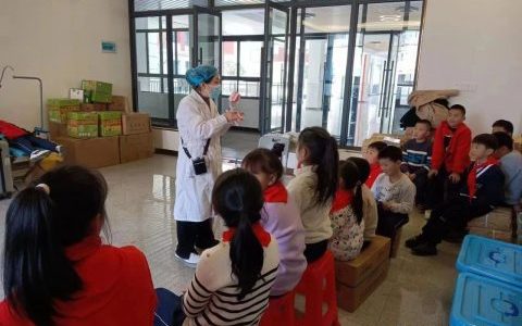 潜江**启动2023年儿童口腔免费窝沟封闭项目