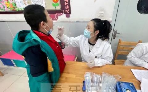 北京倪氏口腔医院开展春季校园口腔义诊活动