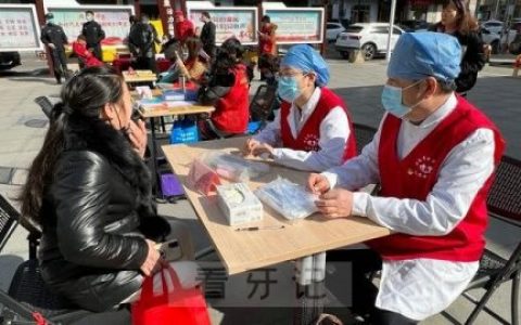 济南**开展学雷锋志愿服务口腔义诊活动
