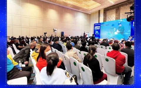 廊坊圣洁口腔医院举办第九届种植牙现场直播大型公益活动