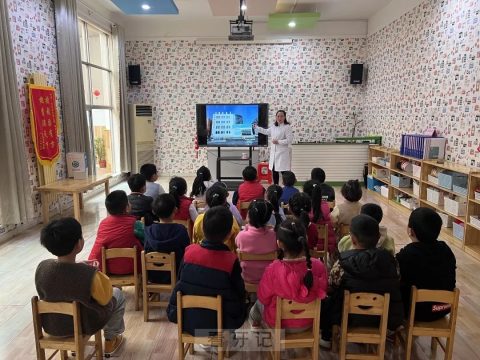 泰安市口腔医院健康讲堂走进爱民幼儿园