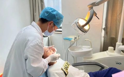 西安市长安**口腔科举办免费口腔检查氟防龋活动