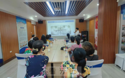 美皓口腔医院走进漓江社区开展口腔健康讲座
