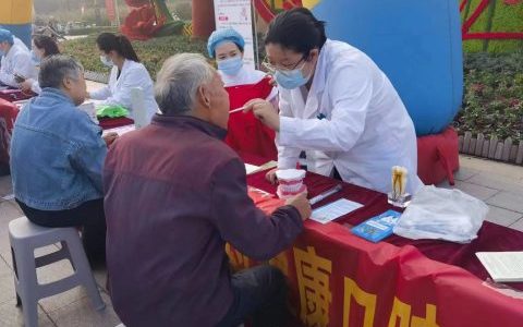 界首**口腔科参与健康口腔行动大型义诊活动