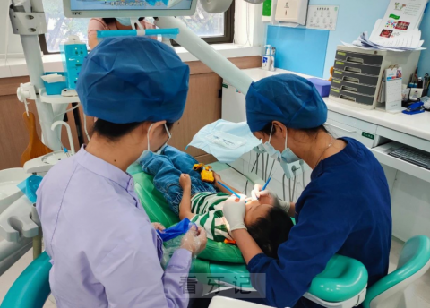 深圳市口腔医院开展“健康护齿，从我做起”就诊体验活动