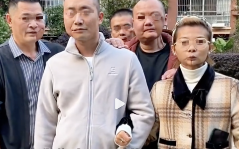 嚼槟榔得了舌癌口腔癌导致割脸割舌头真实照片